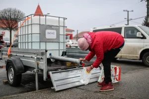 Hiába mondják, hogy nem ártalmas, a pilisiek nem akarnak férges vizet inni