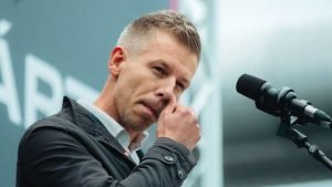 Lehullott a lepel Magyar Péter titokzatos kampánygurujáról