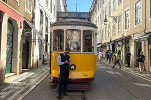 Hatalmas áramszünet Spanyolországban és Portugáliában, a spanyol kormány is válságülést tart