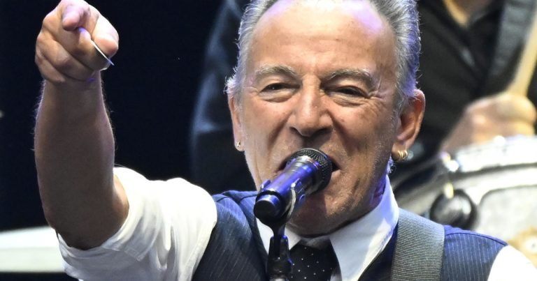 Da San Siro Bruce Springsteen a valanga su Trump: “Un corrotto, traditore, incompetente”