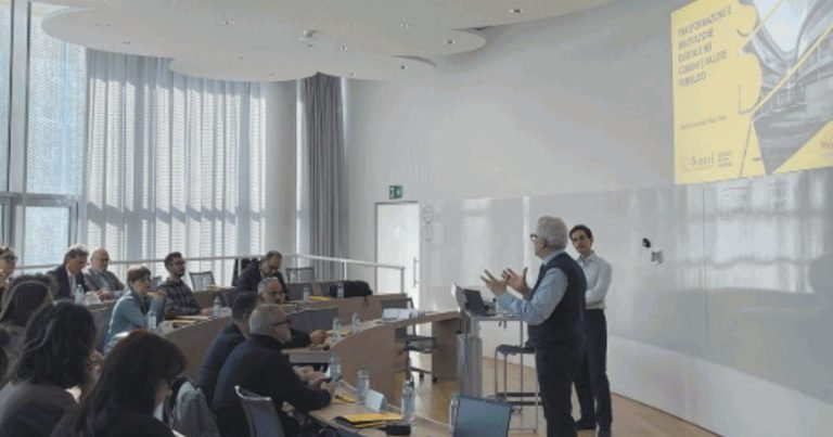 Più digitale nella Pa per servizi efficienti