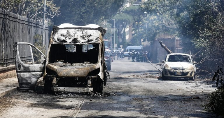 Allarme di Arpa Lazio dopo l'esplosione a Roma: “L'incendio ha generato diossina”