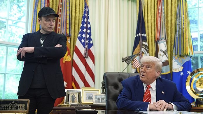 Trump "teljes katasztrófának" nevezte Muskot, szerinte felesleges új pártot alapítani
