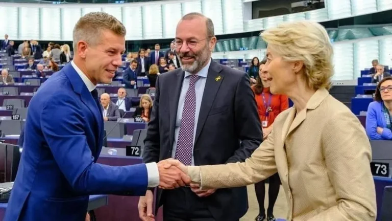 Magyar Péter és Manfred Weber: Egy éve együtt a migráció és a genderpropaganda szolgálatában