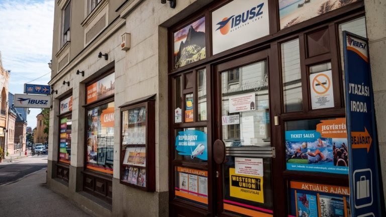 „Húsz évvel ezelőtti árakon kínálnak last minute utakat” – nehezen tartható árversenybe kényszerítették a magyar utazási irodákat