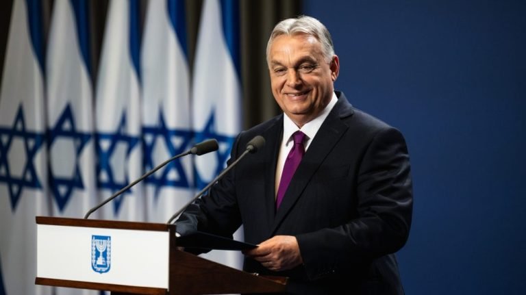Orbán Viktor: A Tisza már nemcsak apad, de bomlik is