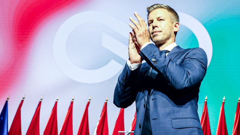 „Visszaszerezzük az ellopott közvagyont, még ha Amerikáig is iszkolnak vele” – Magyar Péter kongresszusi beszéde röviden