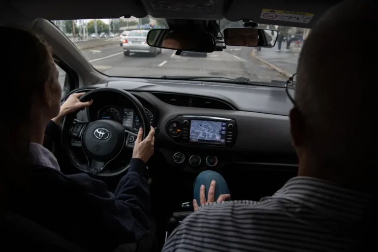 Ön szerint hány középiskolás szerzett eddig ingyen jogosítványt?