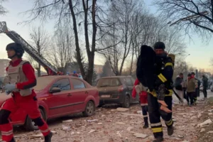 Nyugat-ukrajnai városra mértek csapást éjjel az oroszok, legalább kilencen meghaltak Ternopilban