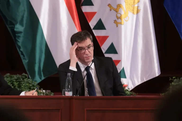 Egy év után ismét megpróbálnak főpolgármester-helyettest választani Karácsony mellé