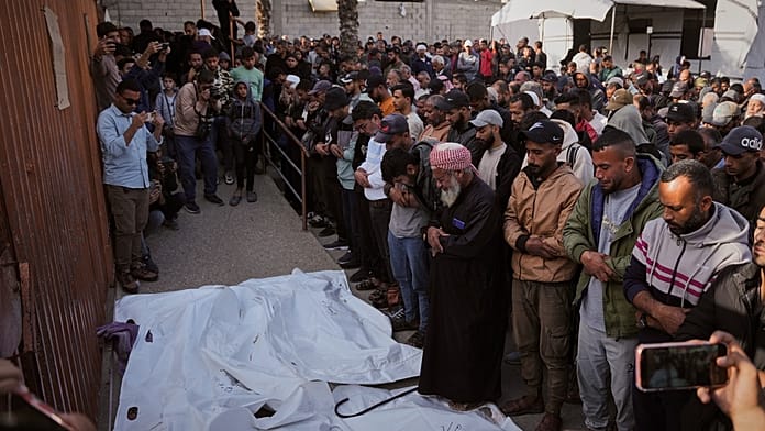 Legalább 33 halottja van a Gázai övezetet ért izraeli csapásoknak