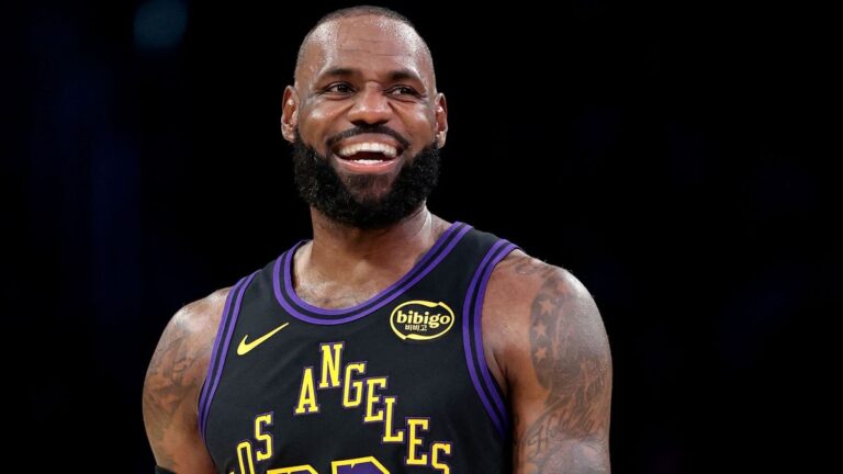 A rekordokat döntő LeBron James a tengerpartra vágyik az olimpia helyett