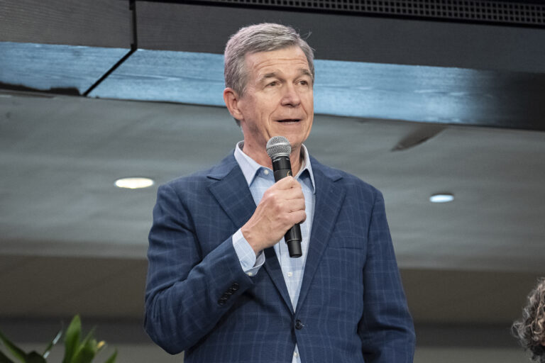 ‘Complete betrayal’: 2026 Democrats slam shutdown deal