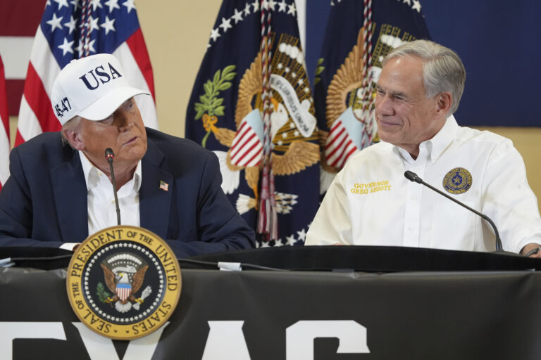 In blow to Trump, federal judges block new Texas congressional map