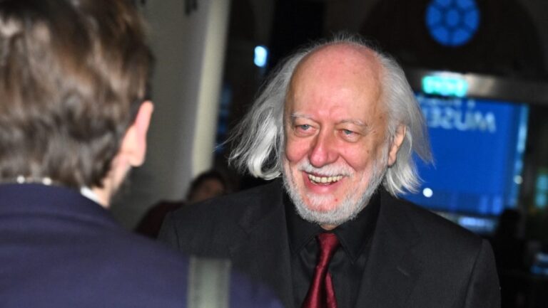 „A remény nálam végleg kifogyott” – Krasznahorkai László beszédet mond Stockholmban