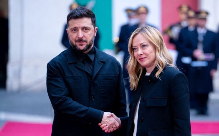 Zelenszkij szerint Ukrajna és Európa békejavaslatai készen állnak, megküldi őket Trumpnak