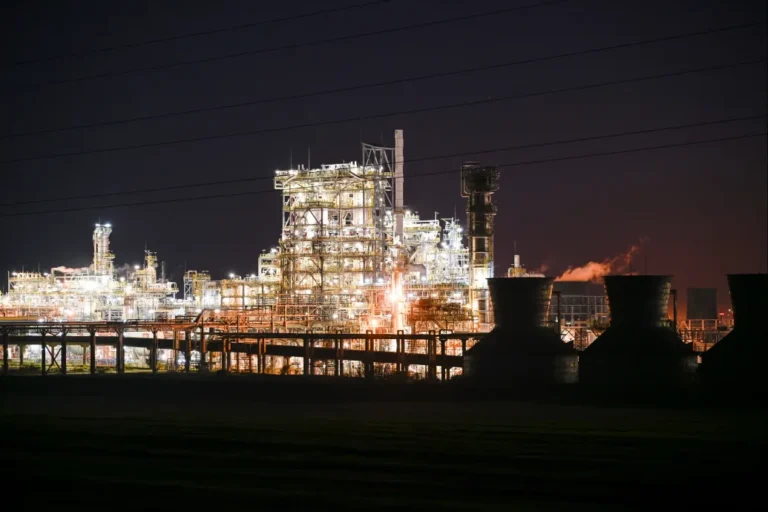 Tényleg kivásárolhatja az oroszokat a Mol az egész Balkánról?