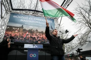 Magyar Péter: A Fidesz vereségre készül, nem is kicsire