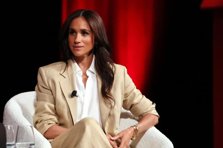 Meghan Markle hét év után újból felvenné a kapcsolatot az apjával, miután amputálni kellett a férfi lábát