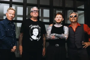 Jövőre Budapestre jön a Sex Pistols