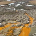 Miért változnak narancssárgává a folyók Alaszkában?
