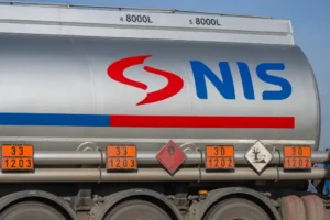 Vučić megerősítette, hogy a Mollal tárgyalnak az oroszok a legnagyobb szerb kőolajvállalat eladásáról