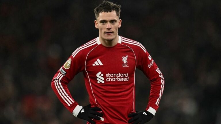 Arne Slot lesújtó hírt közölt Liverpool sérültjeiről, Wirtz állapotára is egyértelmű választ adott