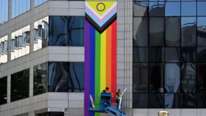 Brüsszel egymilliárd forinttal támogatja a genderaktivistákat