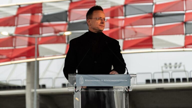 Szijjártó Péter: A négy éve tartó háború ellenére idén érkezett hazánkba a harmadik legtöbb beruházás