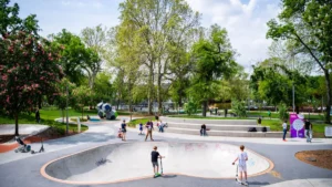 Hogyan támogatja az egészséges táplálkozás
a napi 60 perc mozgást? – Az Aktív Iskola szemlélete táplálkozási oldalról