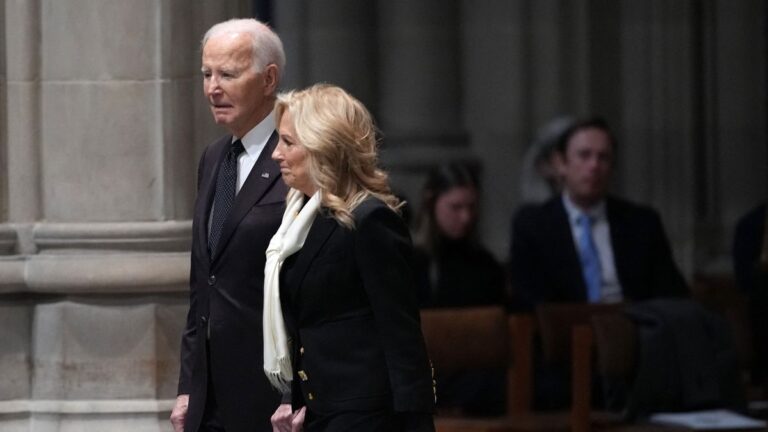 Joe Biden nyilvános szereplése ismét kudarcba fulladt