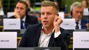 Kocsis Máté: Kiöntött a hazugság a Tiszából – avagy a Tisza-csomag szappanoperája