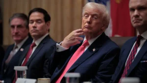 Donald Trump mindent tudhat az UFO-król