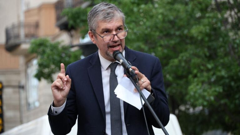 Újabb korrupciógyanús ügy került elő Hadházy Ákos kerületében