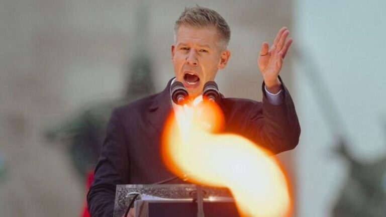 A büdzsé bevétele apadna, de a dohányosok ugyanúgy szívnának