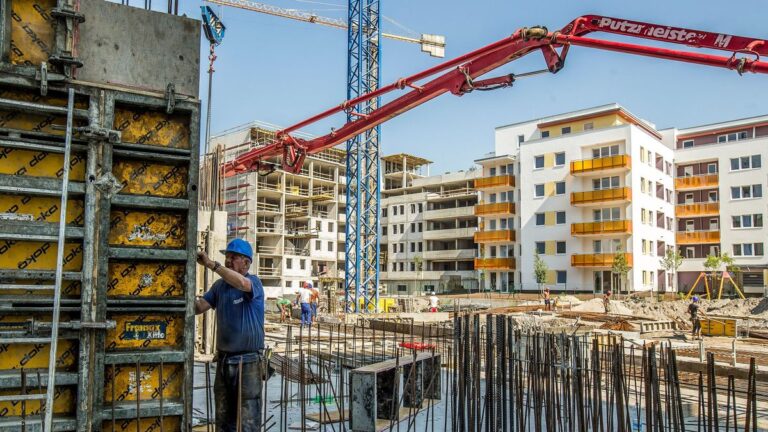 Kartellvadászat az építőiparban: hetven cég, ötszáz tender a versenyhivatal célkeresztjében