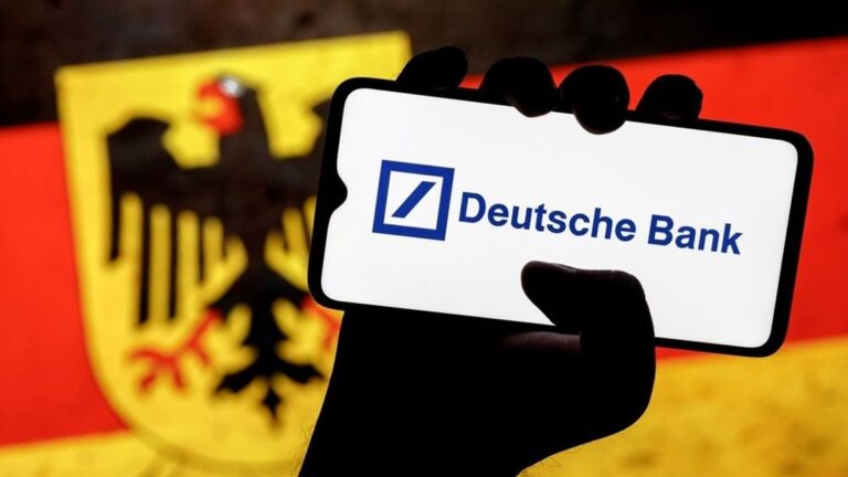 A vállalati csődcunamitól szenvedő Németországban 40 százalékkal emelnék a legjobban fizetett bankár bérét