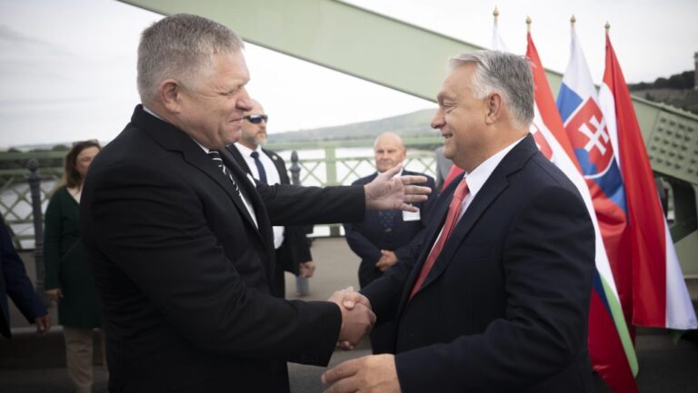 A szlovák államfő aláírta a Benes-dekrétumok megkérdőjelezését bűncselekménnyé nyilvánító törvénymódosítót