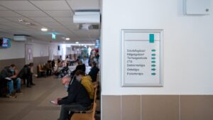 Magyar Közlöny: 48 órával az időpontjuk előtt emlékeztető üzenetet kapnak a betegek