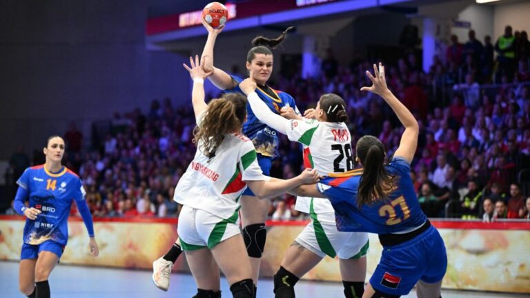 Döntőre készülnek a románok Magyarország ellen a kézivébén