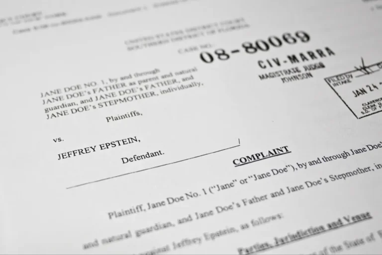 Reuters: Az amerikai igazságügyi minisztériumnak még 5,2 millió Epstein-dokumentumot kell átnéznie