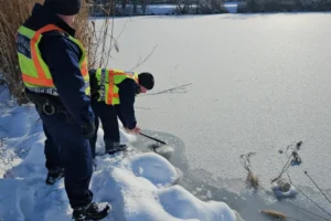 A rendőrség tanácsot adott azoknak, akik alatt beszakad a jég