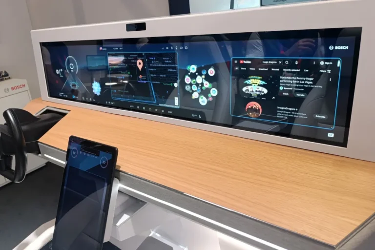 Mesterséges intelligencia segít, hogy ne émelyegjünk, amikor autóban utazunk