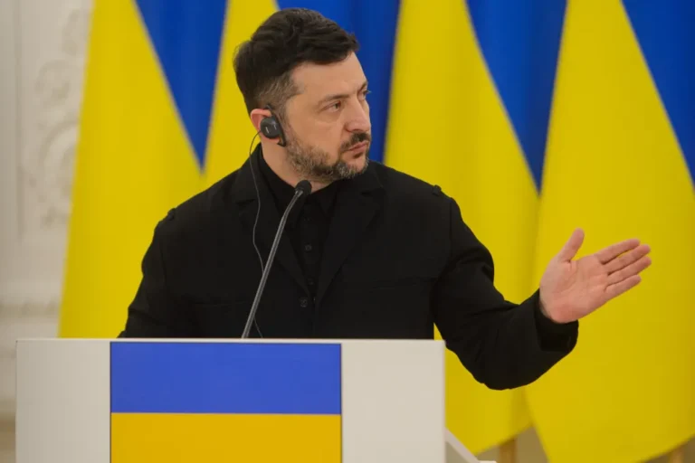 A Kreml Moszkvába hívta tárgyalni Zelenszkijt