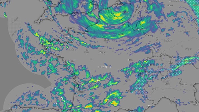 Rekorderejű széllel csapott le a Goretti vihar Északnyugat-Franciaországra