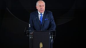 Április 12-re írta ki az országgyűlési választást Sulyok Tamás