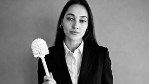 ,,A WC-kefe egy cigány forradalom jelképe lett" – Balogh Krisztina roma újságíróval beszélgettünk