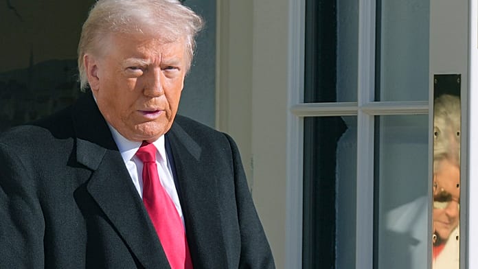 Úton a segítség – üzente Donald Trump az iráni tüntetőknek