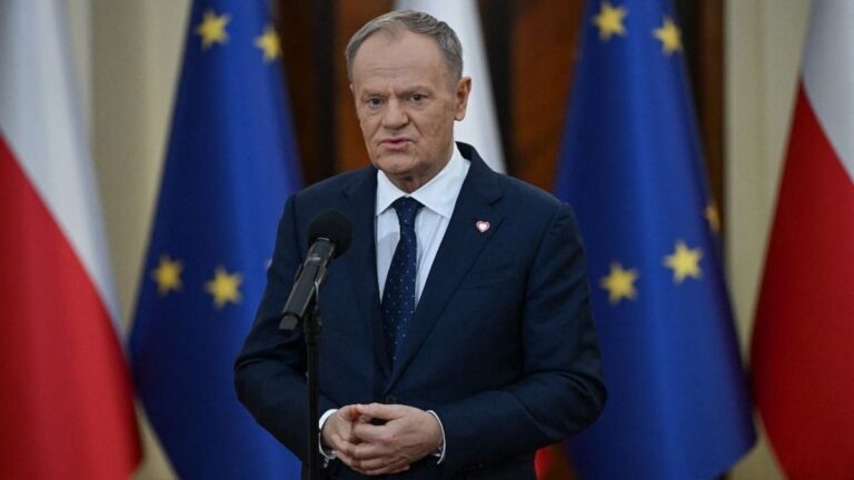 Marcin Romanowski: Tusk Brüsszel nyomására emeli vissza a kommunista hálózatokat a hatalomba