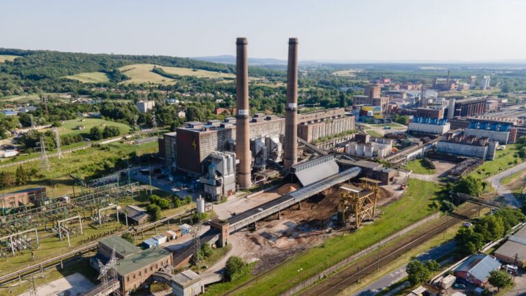 Nemcsak hajszállal, óriási mértékben dőlt meg az áramfogyasztási rekord